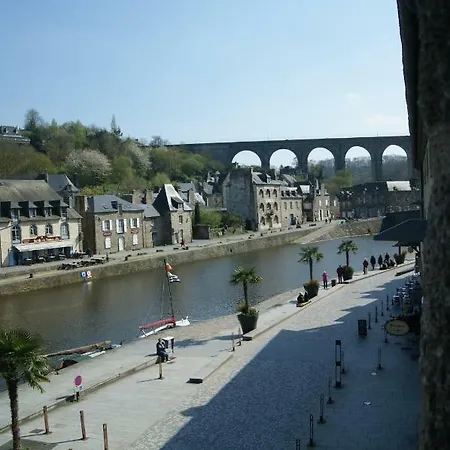Le 1777 Dinan